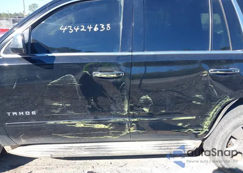 2015 Chevrolet Tahoe Ltz z USA, uszkodzony, nr VIN 1GNSKCKC2FR180461